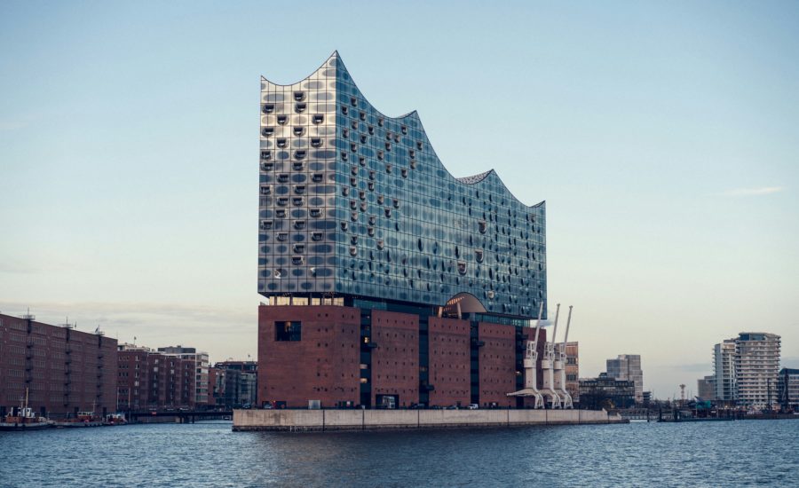 Elbphilharmonie Hamburg – Symbol Für Die Expansion Der Optima Gebäudeservice Nord Gmbh In Die Hansestadt